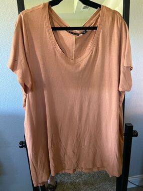 Tahari Terracotta V-Neck Short Sleeve Top